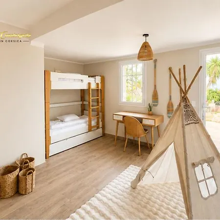 Villa 12 Pers Au Centre De Porto-vecchio Avec Piscine